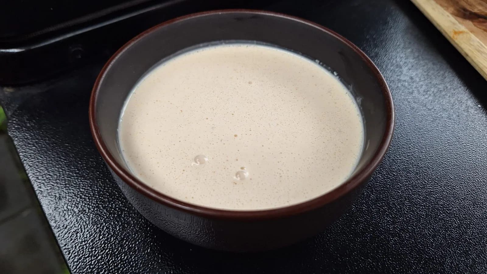Alabama white BBQ sauce