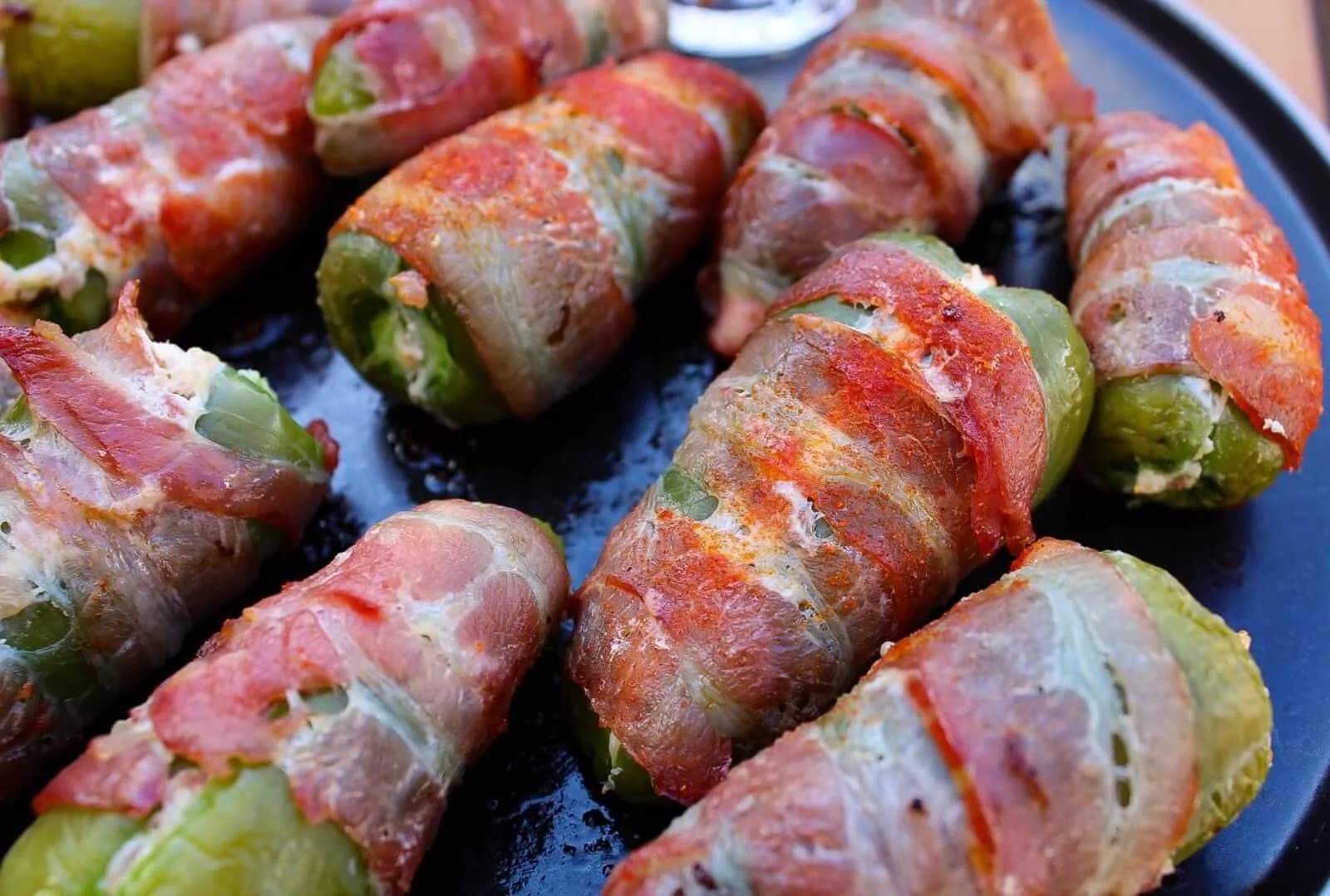 BBQ atomic buffalo turds (jalapeño poppers)