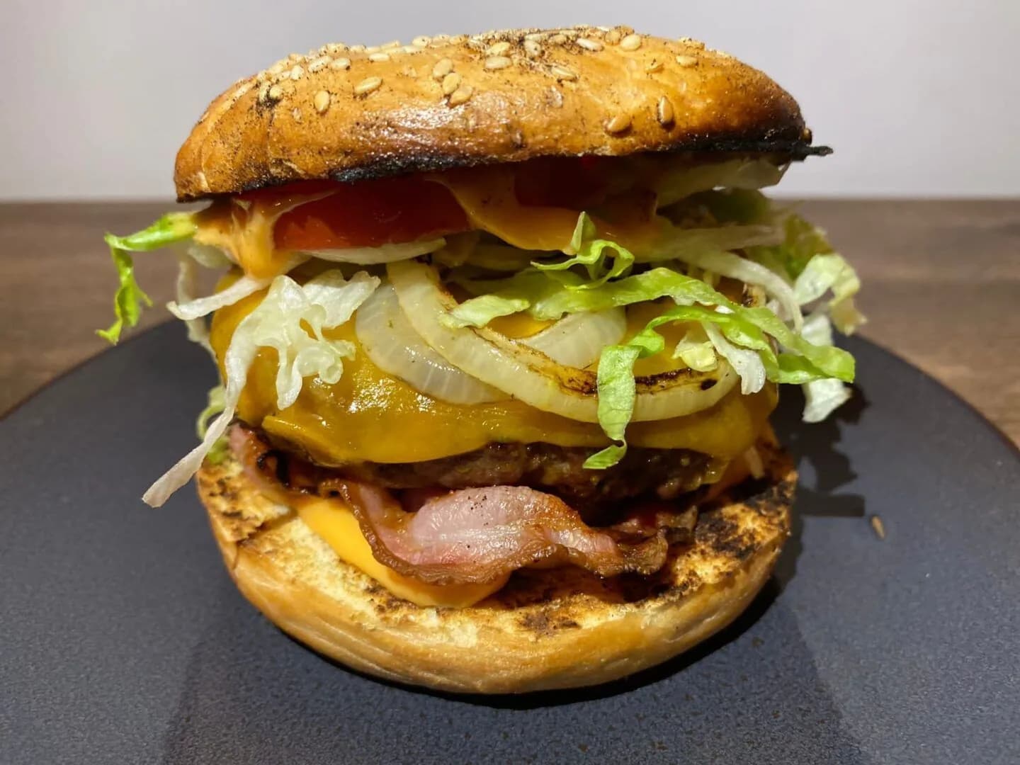 Bagel burger