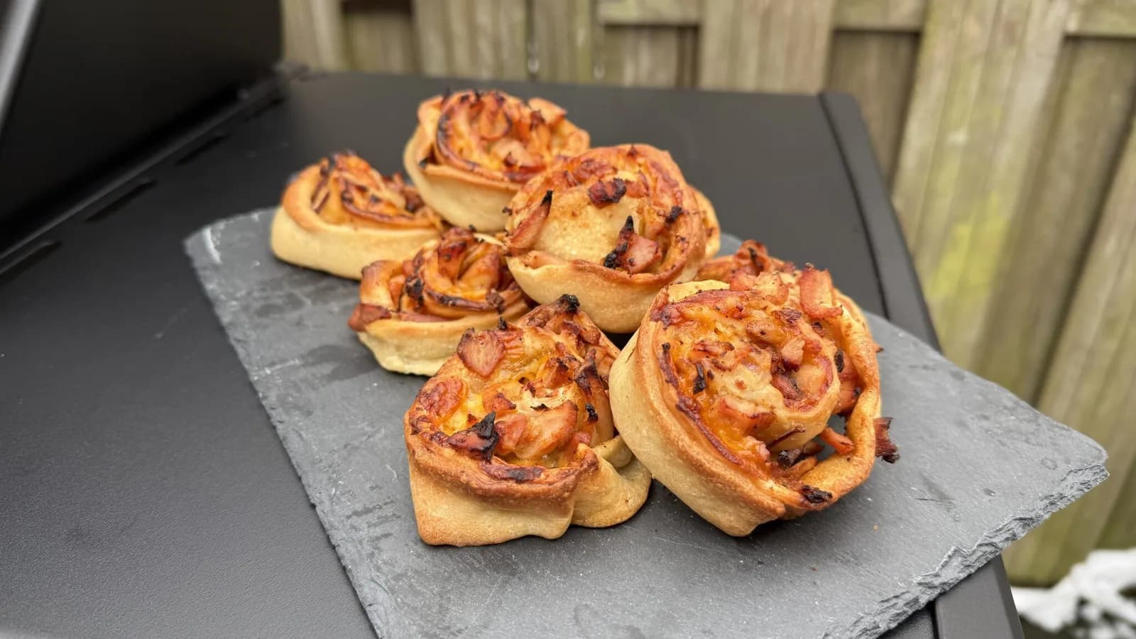 BBQ chicken pizza rolls
