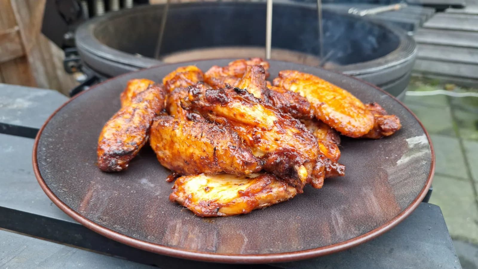 BBQ hot wings