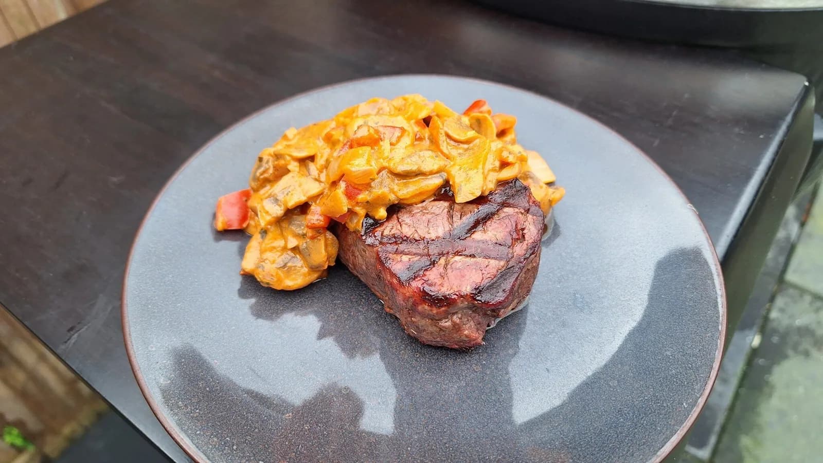 Beef tenderloin tournedos with stroganoff sauce