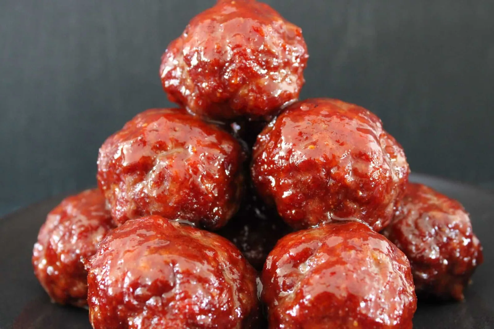 BBQ sriracha meatballs