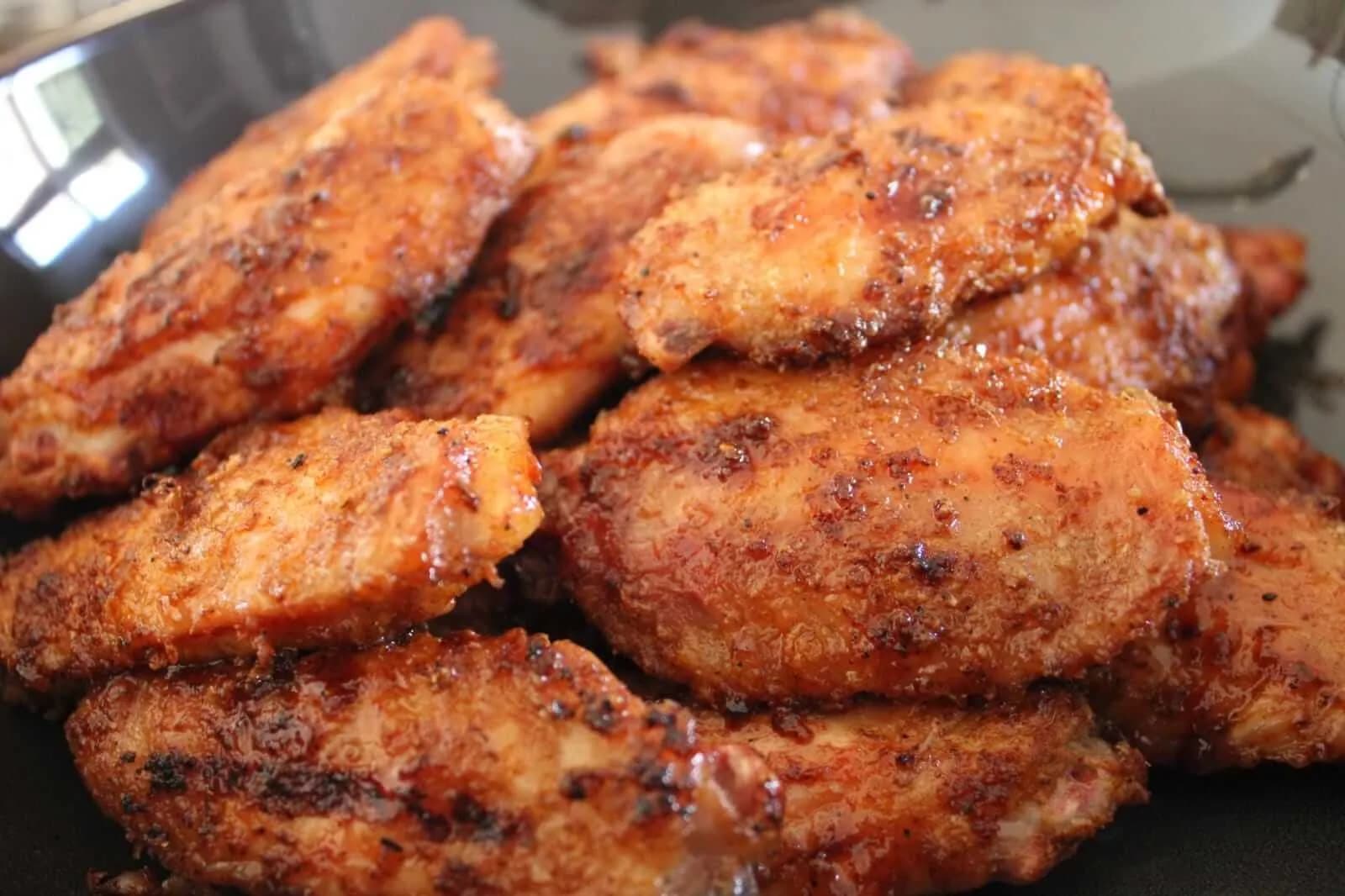 Sweet and spicy BBQ chicken wings