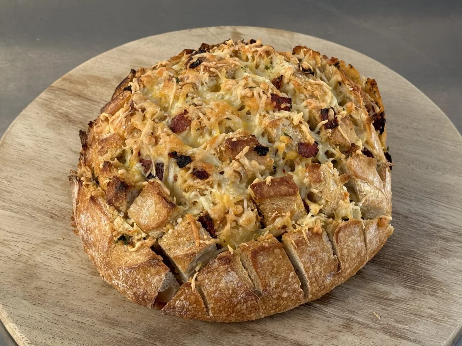 Mediterranean pull-apart bread