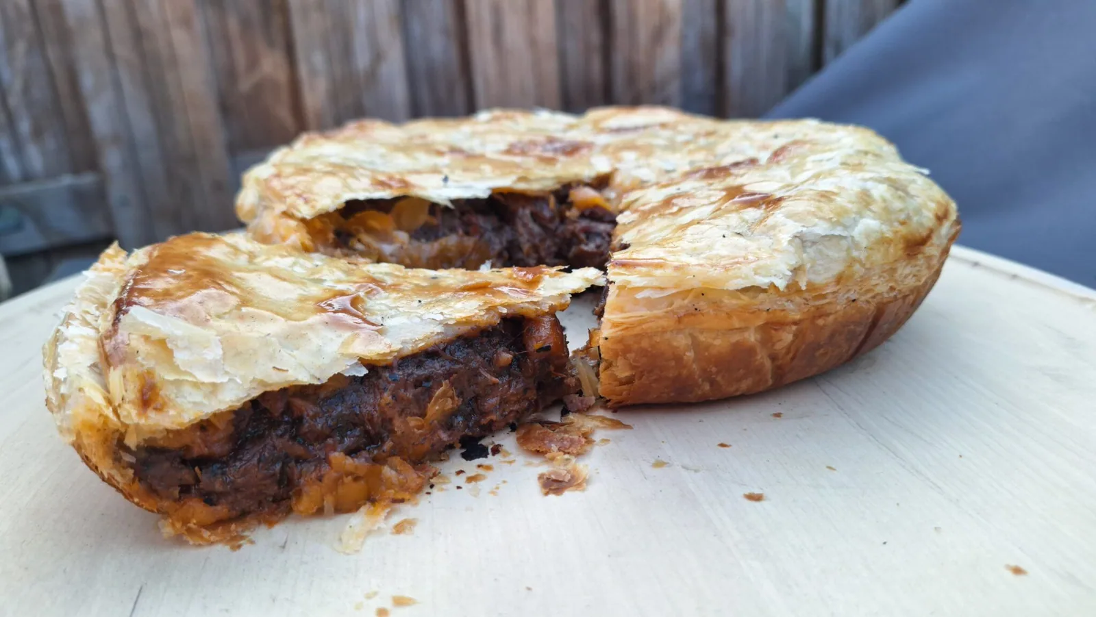 BBQ steak pie